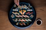 مامي أومامي الجديد يقدم طعام يجمع بين أساليب الطهو اليابانية واللاتينية