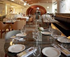 المطعم الإيطالي المحبوب في أوروبا الشرقية، لونا، يوسّع انتشاره بافتتاح فرع جديد له في دبي